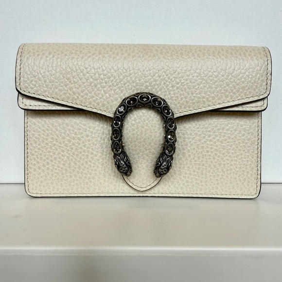 Gucci Super Mini Dionysus Shoulder Bag in White - Picture 1 of 6